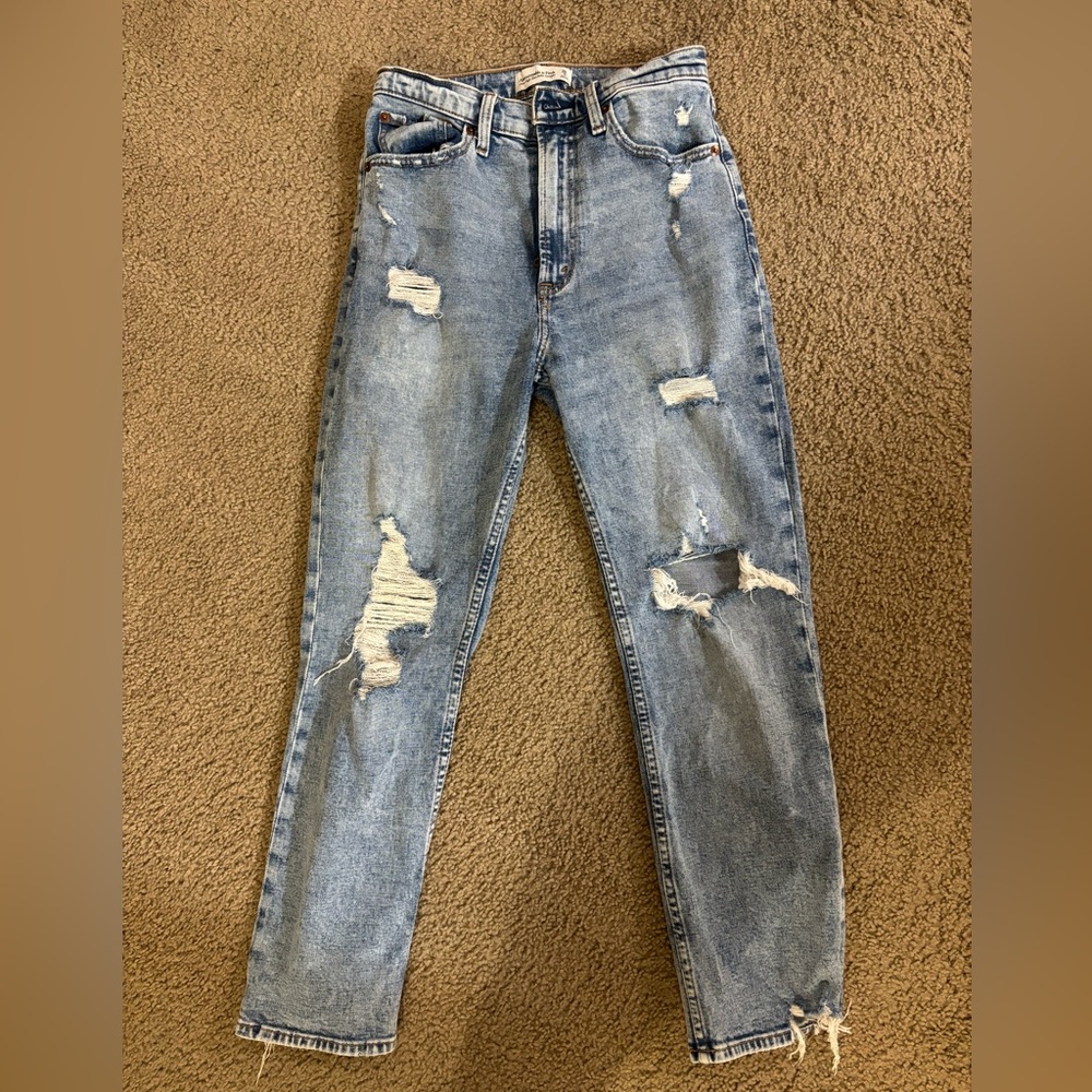 Abercrombie & Fitch Curve Love Ripped Jeans